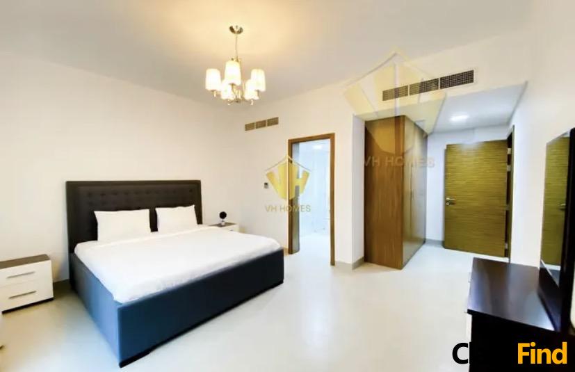 Luxurious Family Compound with Comprehensive Children’s Facilities