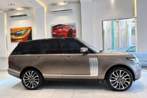 2016 Range Rover Vogue Autobiography Supercharged – Premium Luxury SUV for Sale