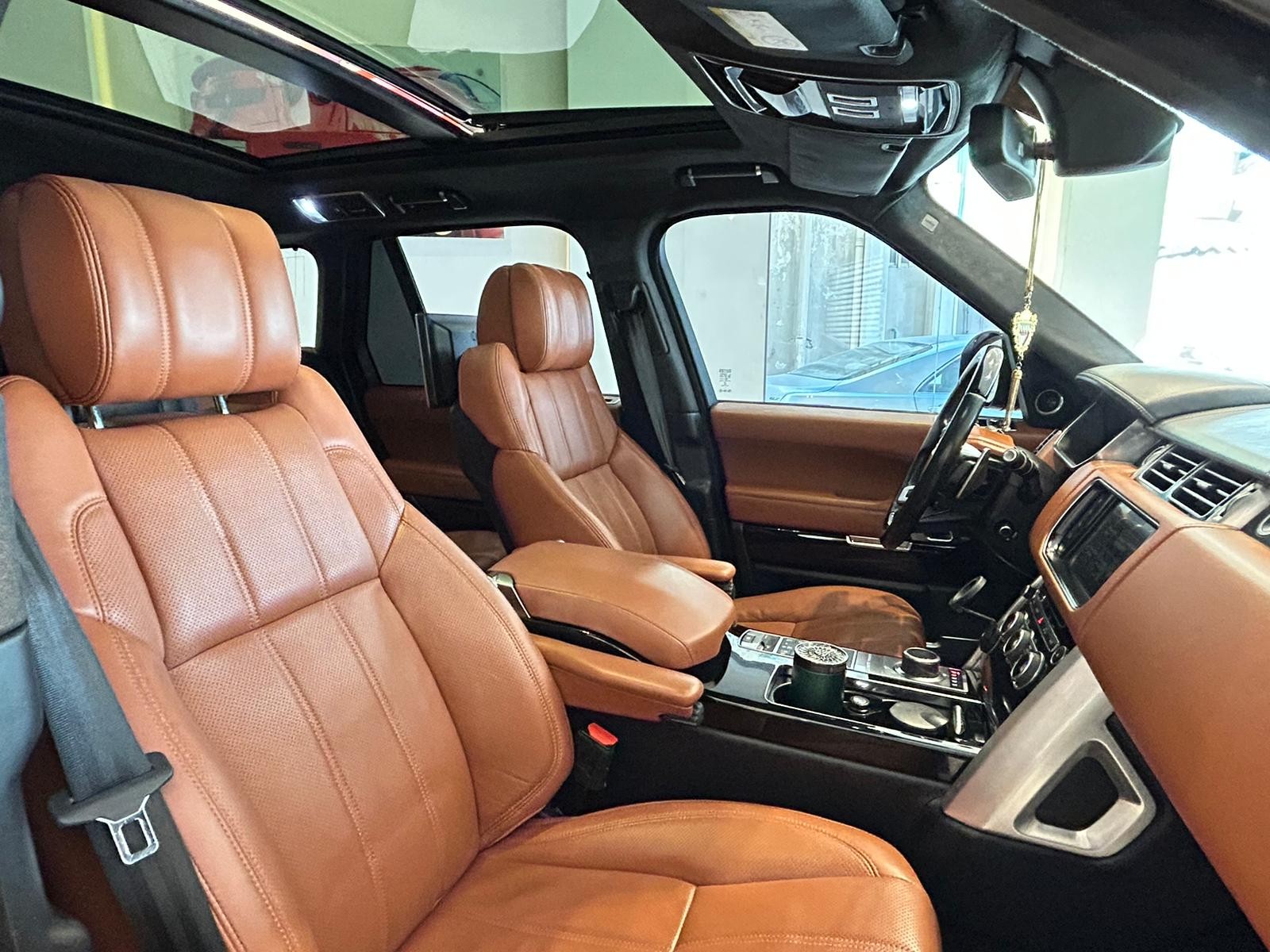 2016 Range Rover Vogue Autobiography Supercharged – Premium Luxury SUV for Sale