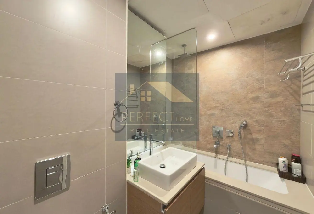 Apartment for Rent in Marassi Al Bahrain: Beach Access, Mall Connectivity, Elegantly Designed
