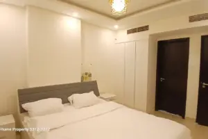 Modern Busaiteen 1BHK Apartment for Sale: Fully-Furnished with 2 Baths, Pool, Gym & Lobby Access