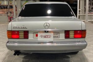 Mercedes 560 SEL