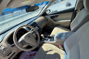 For Sale: 2015 Nissan Altima in Excellent Condition