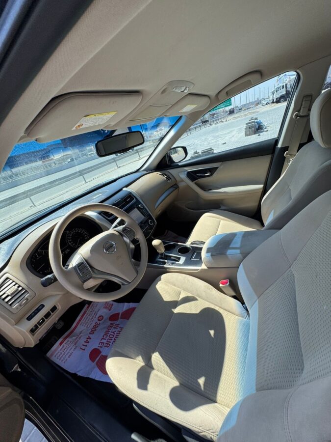 For Sale: 2015 Nissan Altima in Excellent Condition
