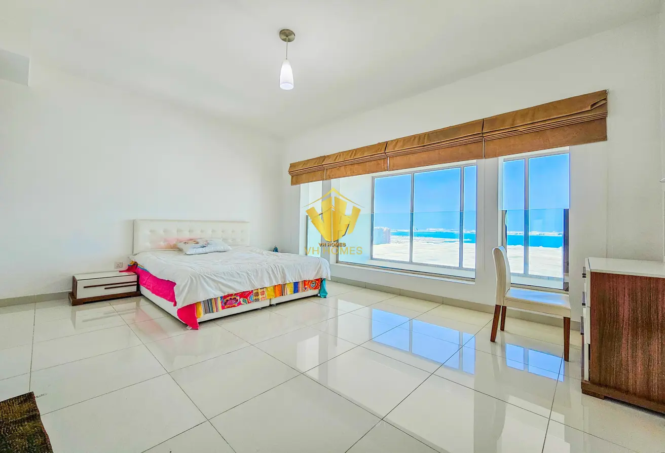Spacious Sea-View Duplex Apartment for Rent in Al Juffair – Modern Design, Expansive Layout, Stunning Views