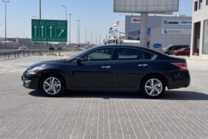 For Sale: 2015 Nissan Altima in Excellent Condition