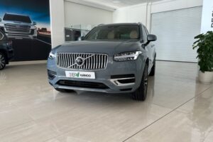 Volvo XC90 T8 Inscription Recharge — 2022 — AWD — Plug-in Hybrid – Bahrain