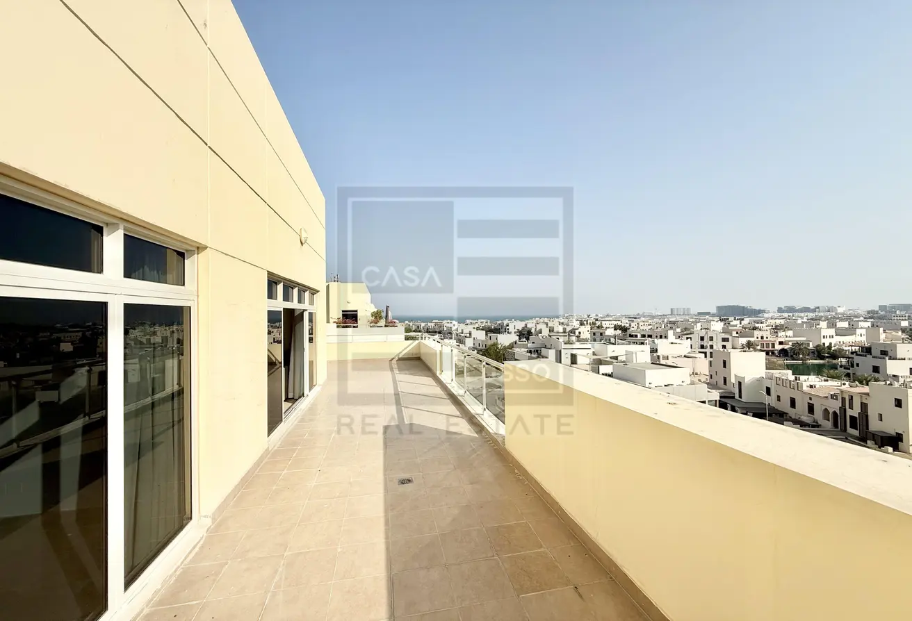 Spacious Penthouse for Rent in The Lagoon: Huge Terrace with Sea View | Navy-Approved