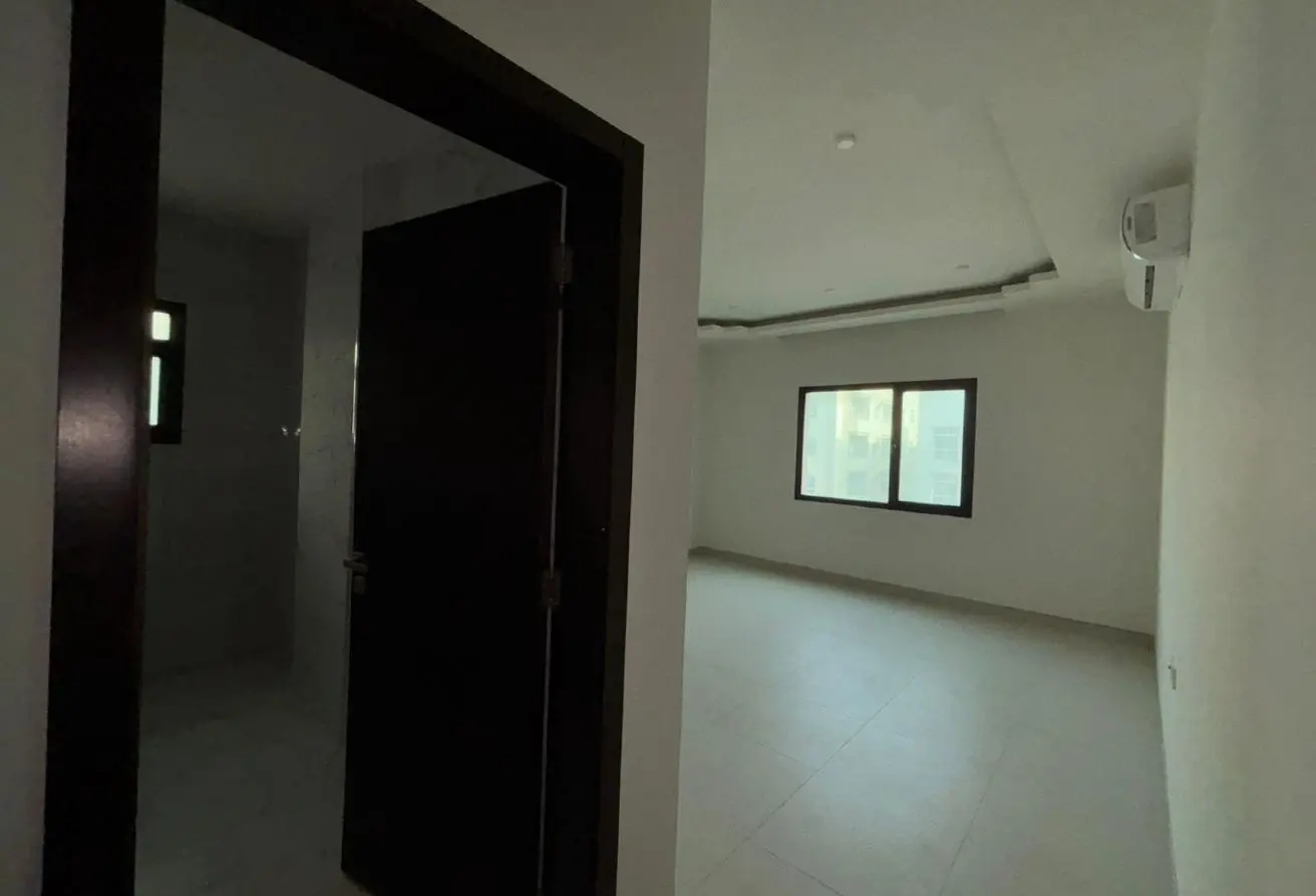 Stunning Flat for Sale in Hidd – Hot Deal, Prime Location!