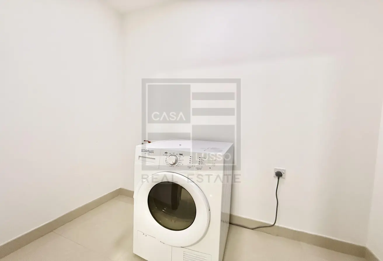 Spacious Penthouse for Rent in The Lagoon: Huge Terrace with Sea View | Navy-Approved