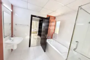 Spacious Penthouse for Rent in The Lagoon: Huge Terrace with Sea View | Navy-Approved