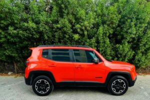2017 Jeep Renegade – Excellent Condition – BHD4,500