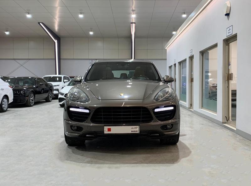 2013 Porsche Cayenne for Sale – Excellent Condition BHD6,800