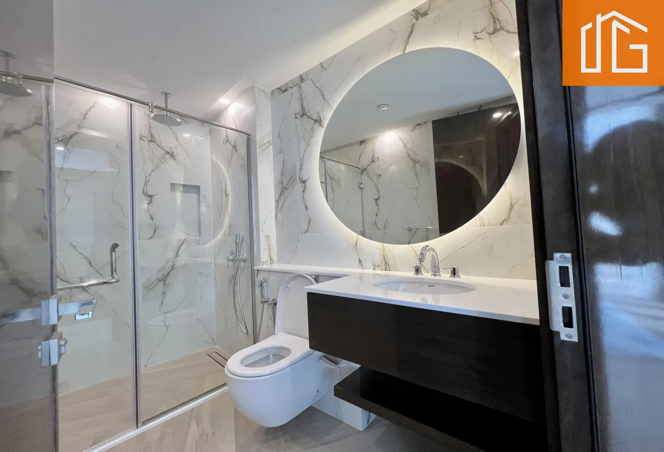 Stunning Sea View Apartment with Balcony for Rent in Water Garden City’s Spiral