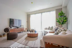 For Sale: High-Floor Amwaj Beachfront Apartment with Direct Beach Access & Flexible Payment Plans