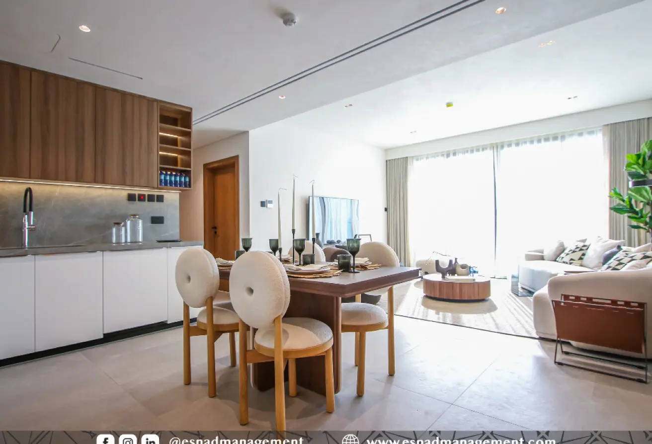 For Sale: High-Floor Amwaj Beachfront Apartment with Direct Beach Access & Flexible Payment Plans