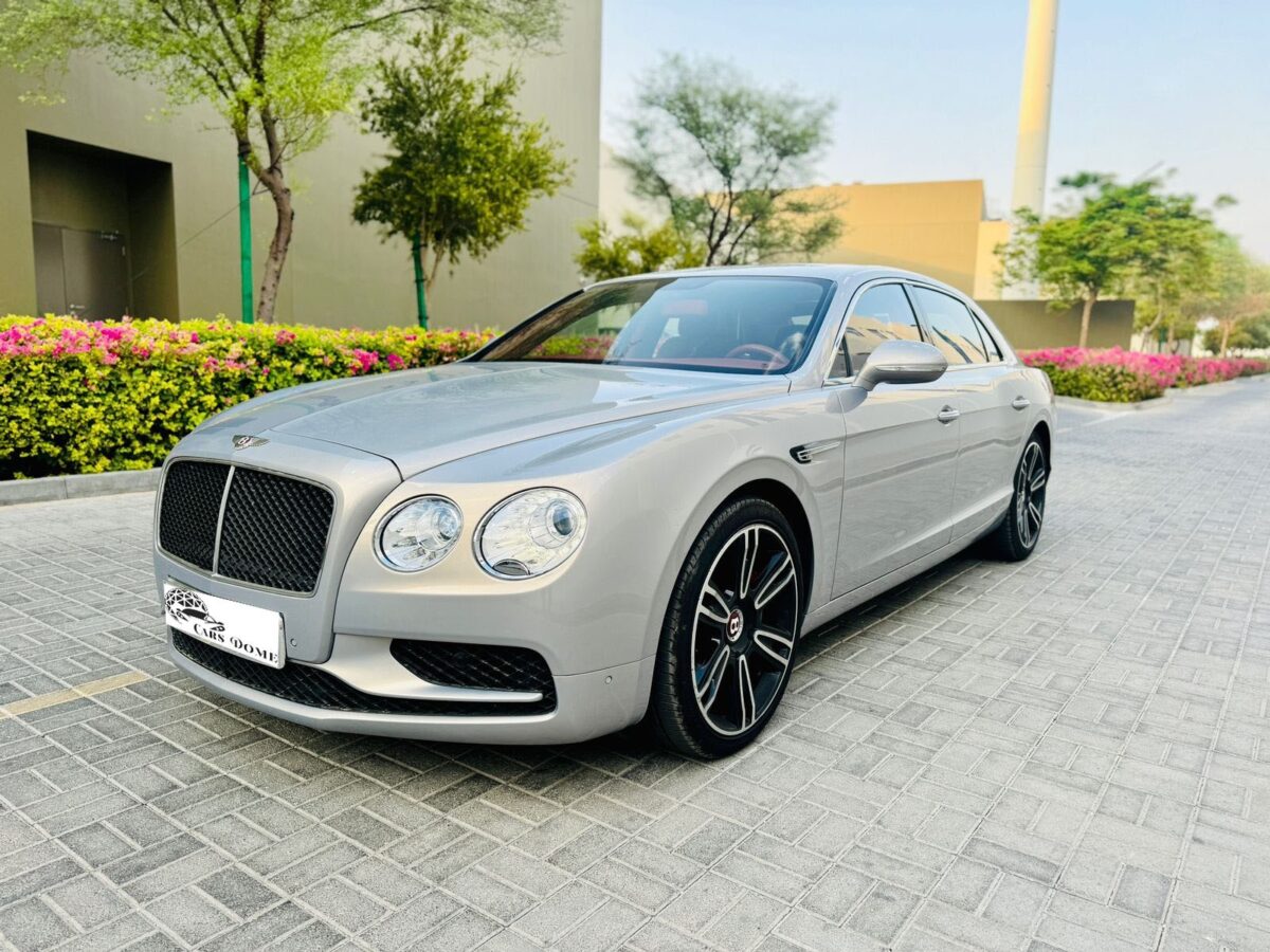 Bentley Continental Flying Spur 2017 – Luxurious High-Performance Sedan with Advanced Features