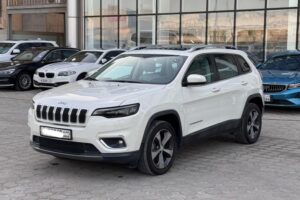 For Sale: Immaculate 2019 Jeep Cherokee Limited – Low Mileage, Fully Loaded, Excellent Condition