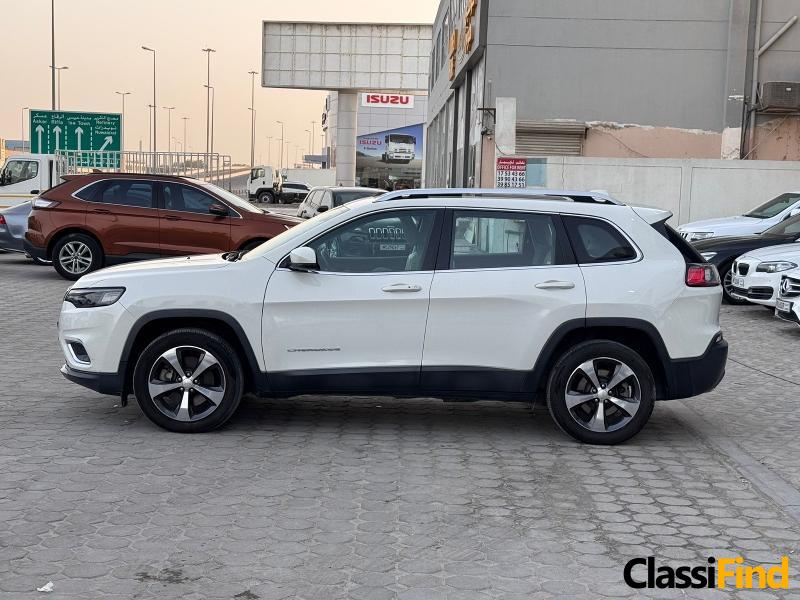 For Sale: Immaculate 2019 Jeep Cherokee Limited – Low Mileage, Fully Loaded, Excellent Condition