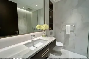 Extravagant, High-End Amenities Apartment in Prime Location