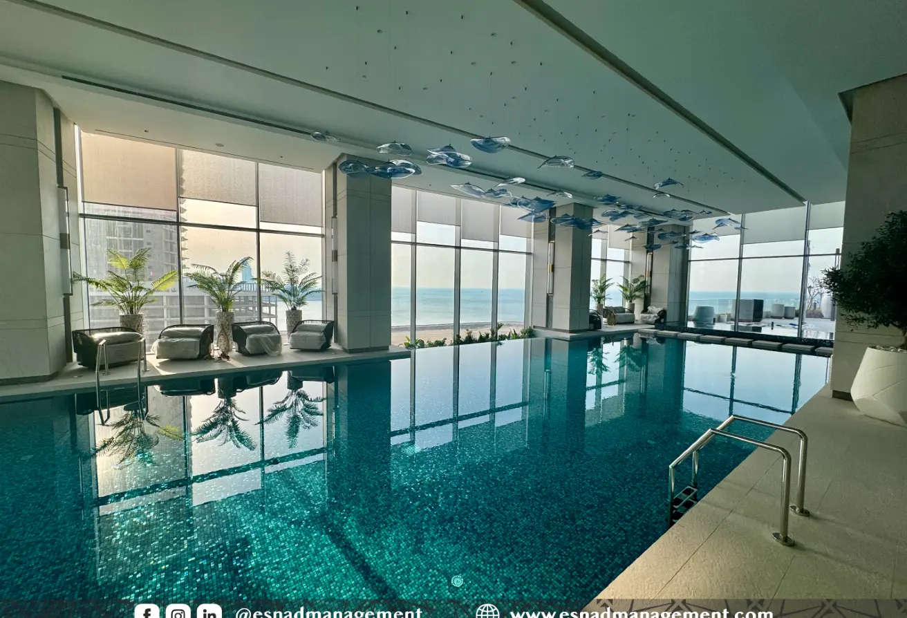 Extravagant, High-End Amenities Apartment in Prime Location