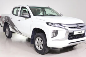 Mitsubishi pickup L-200 D/C 4WD