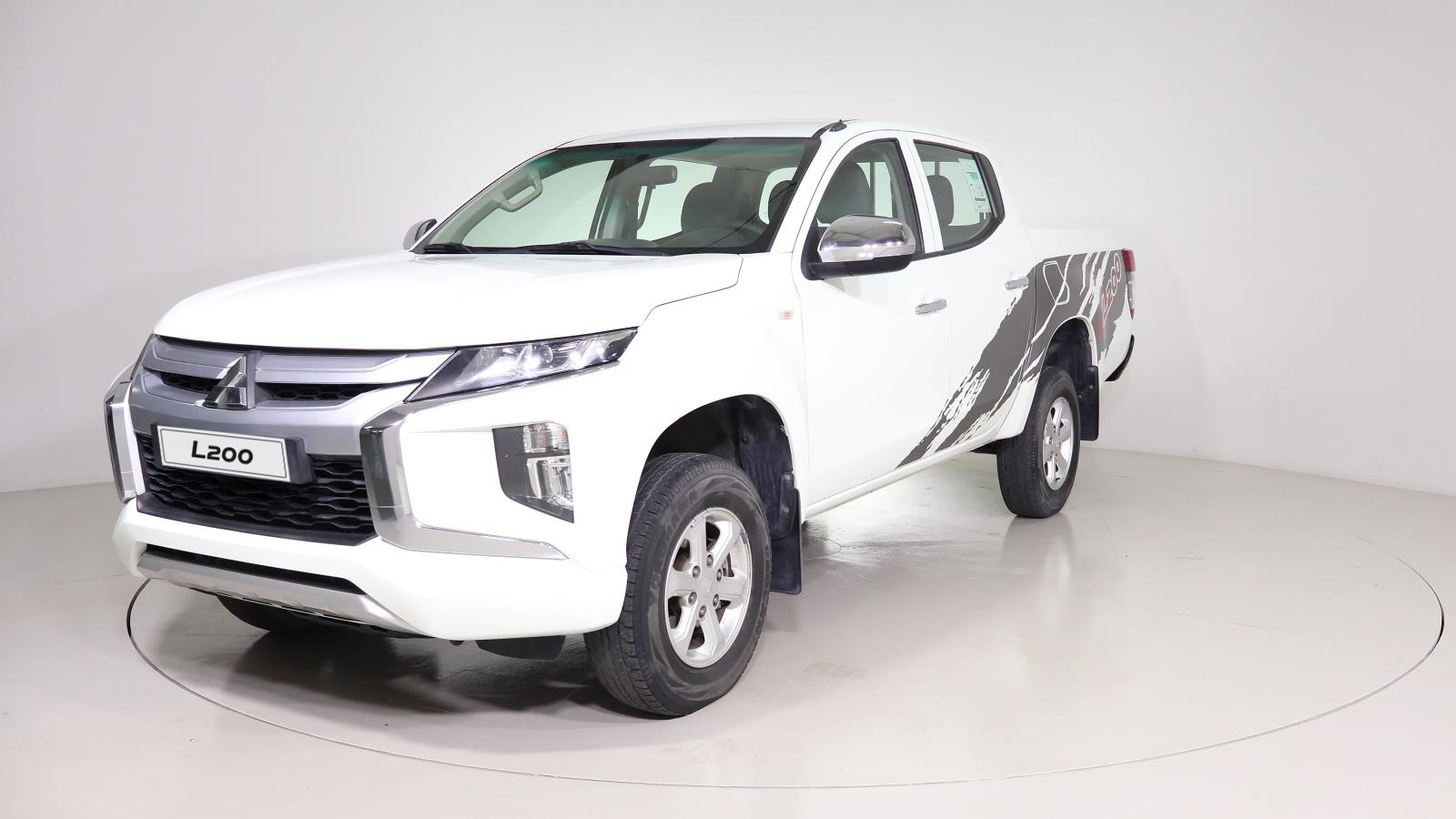 Mitsubishi pickup L-200 D/C 4WD