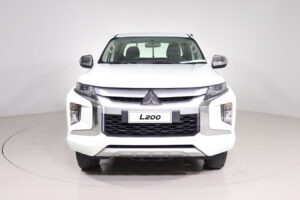 Mitsubishi pickup L-200 D/C 4WD