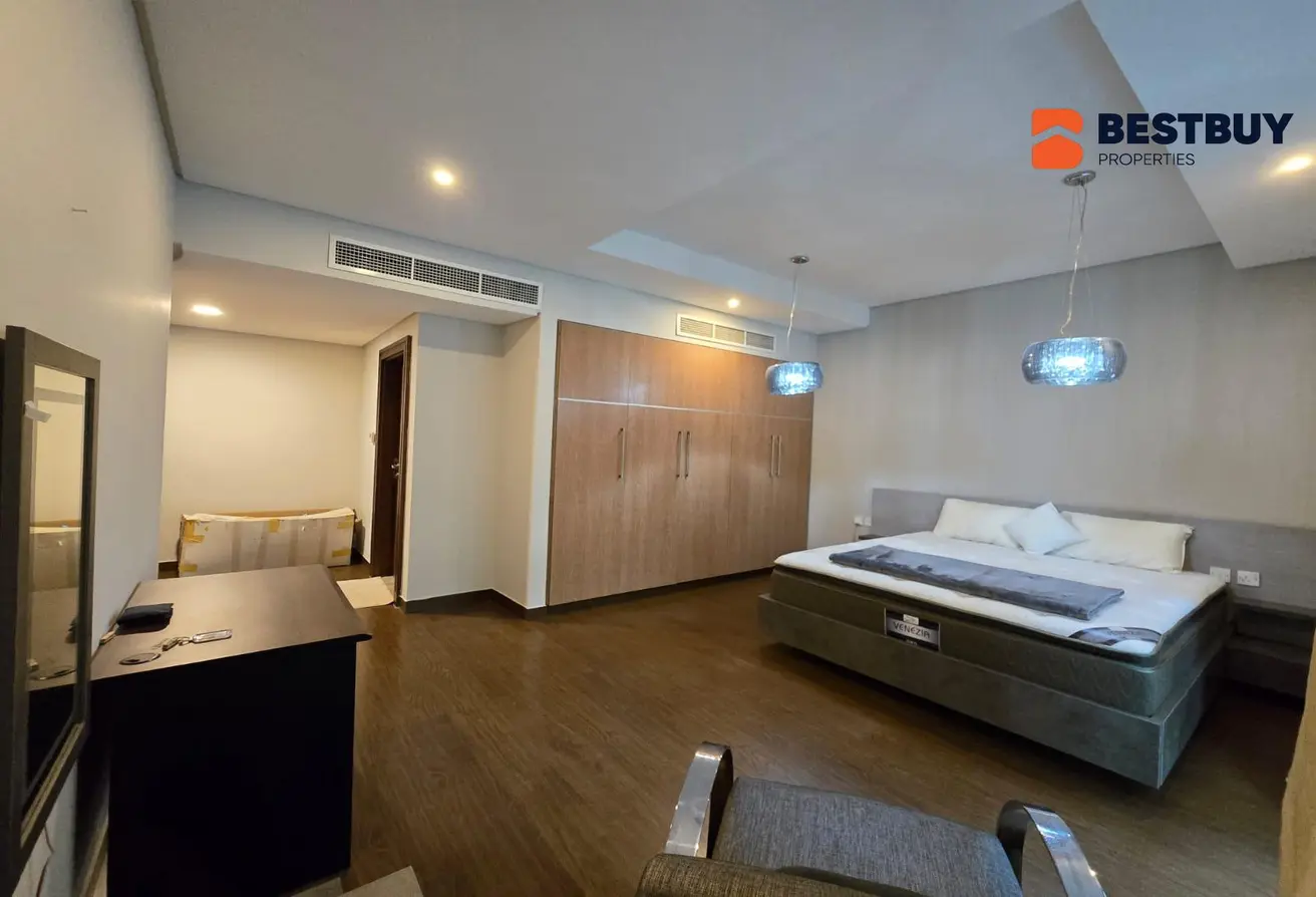Spacious and Modern Apartments for Rent in Prime Amwaj Avenue Location