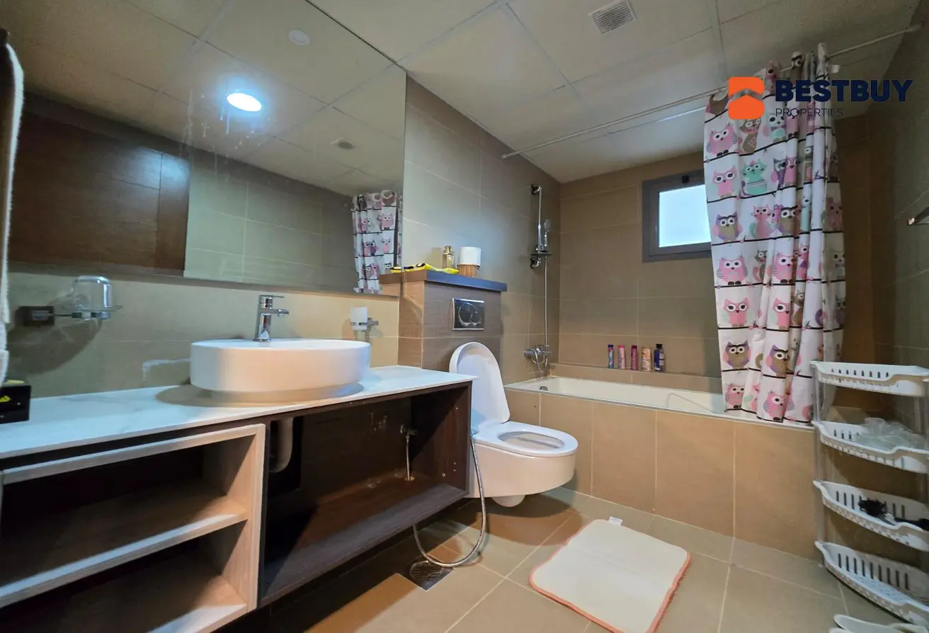 Spacious and Modern Apartments for Rent in Prime Amwaj Avenue Location