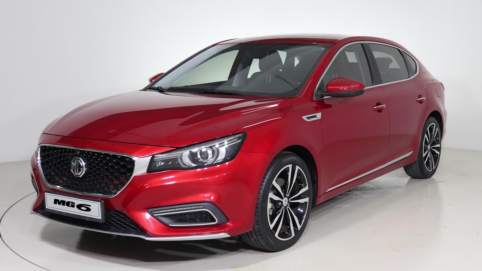 MG6 1.5T LUX