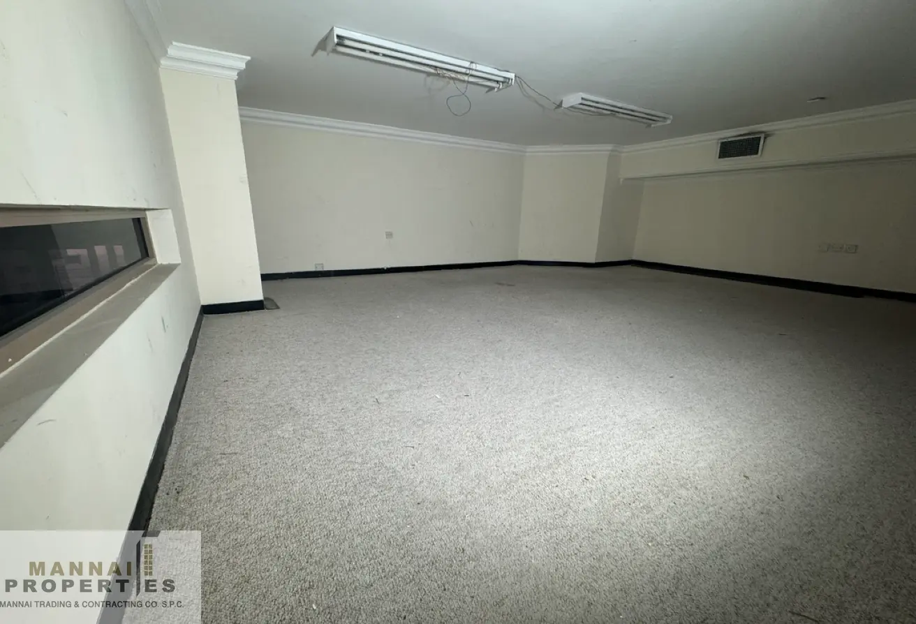 Prime Office Space for Rent – Ideal Location for Corporate Headquarters