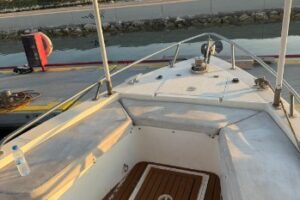 2012 35-Foot Boat for Sale – Excellent Condition, Fully Equipped and Ready to Sail