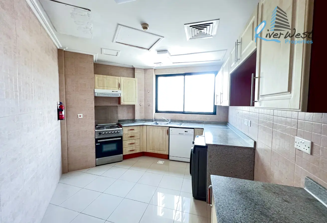 Luxurious Furnished Apartment with Stunning Views Opposite Oasis Mall