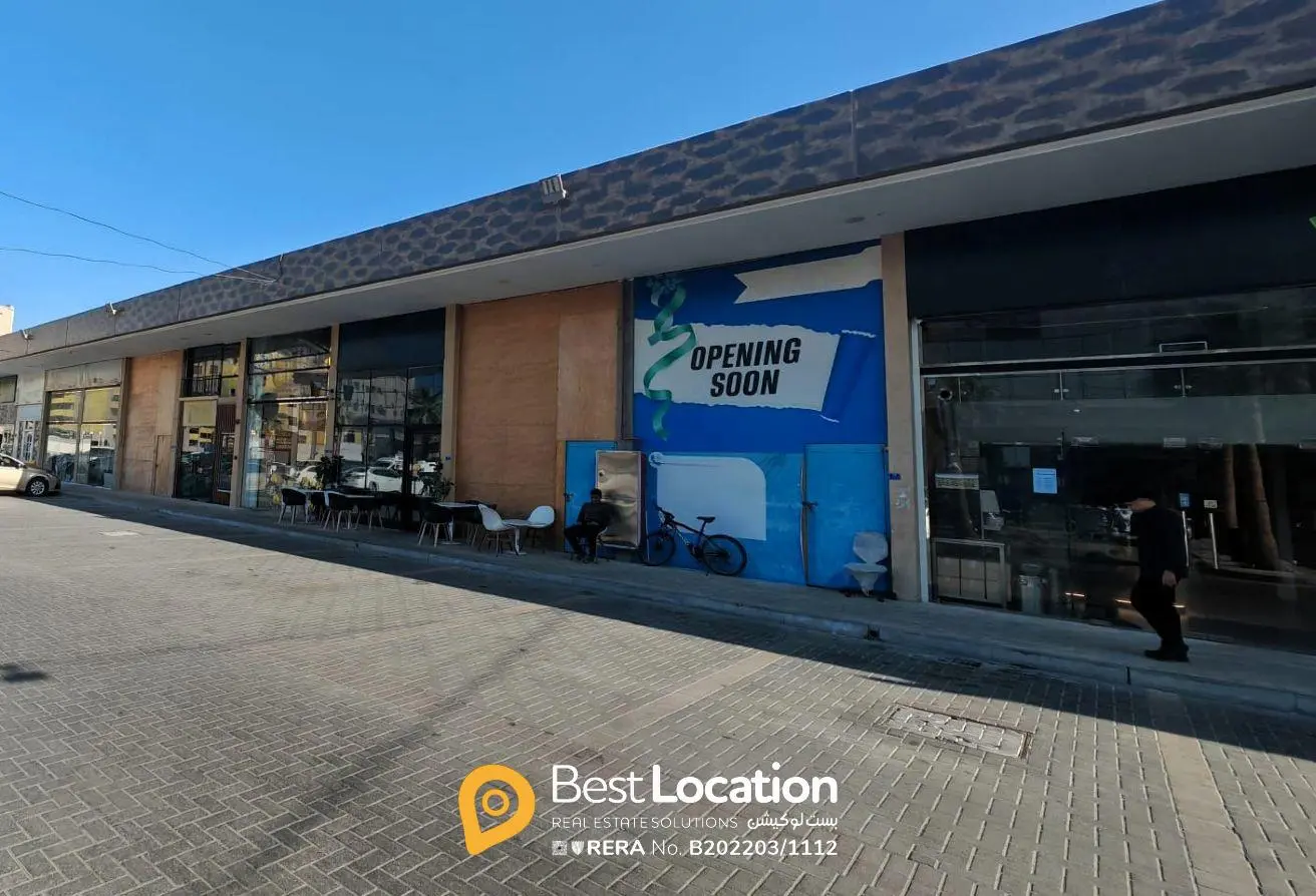 Prime Retail Space for Rent: 45sqm Mezzanine in Central Manama Location