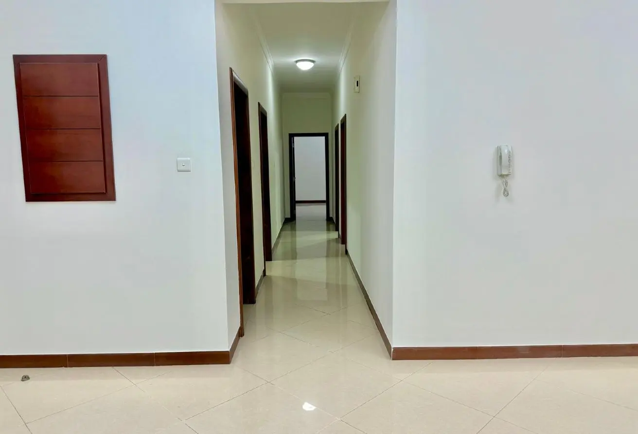 Modern 2-Bedroom Apartment in Tubli – Prime Location with Amenities!