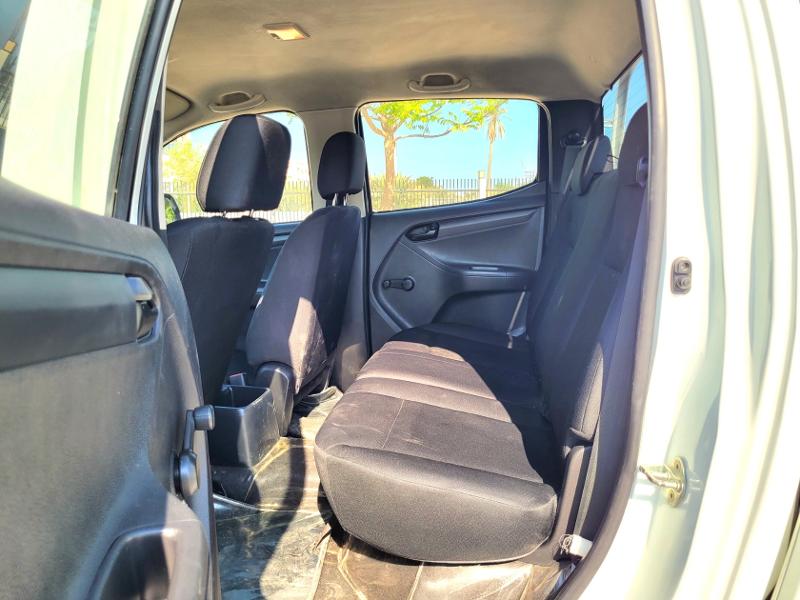 For Sale: 2018 Isuzu Trooper in Excellent Condition – BHD 4,600