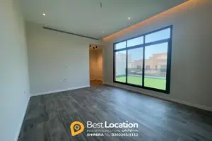 Luxurious Saar Villas for Sale: Featuring Laundry, Elevator, Dressing Area, and Garden Amenities