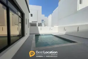 Luxurious Saar Villas for Sale: Featuring Laundry, Elevator, Dressing Area, and Garden Amenities