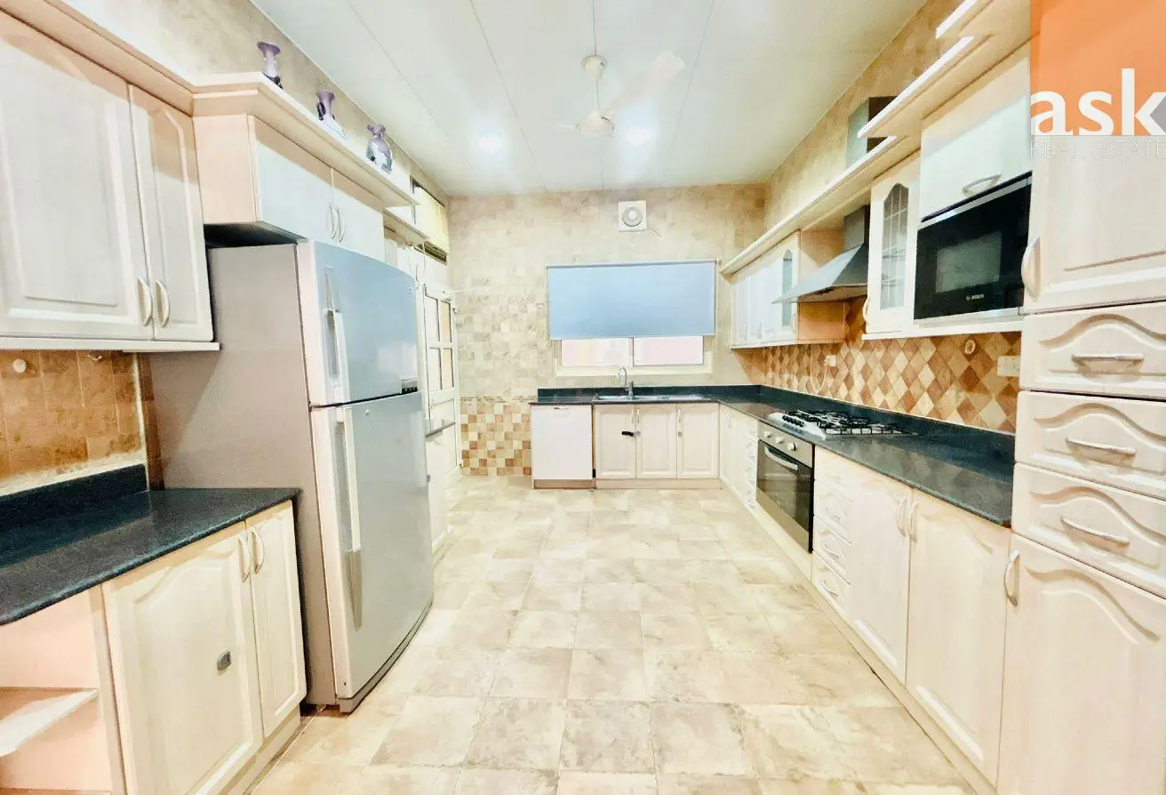 Premium Villas for Sale in Busaiteen: Exclusive Private Pool & BBQ Area Included