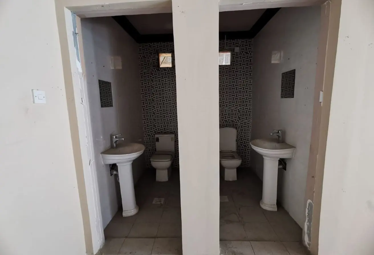 Commercial Shop for Rent – 240 sqm Ideal for Restaurant or Trading Business