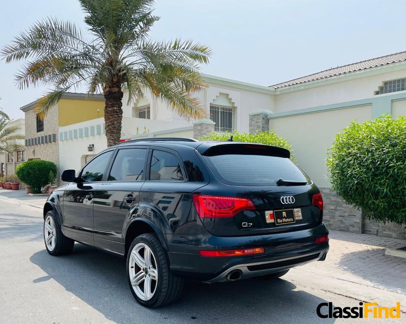 2013 Audi Q7- Luxurious Performance SUV with Advanced Features