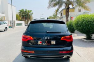 2013 Audi Q7- Luxurious Performance SUV with Advanced Features