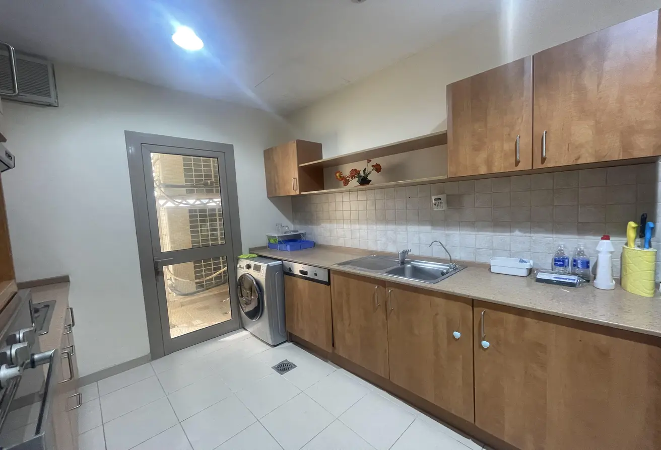 Spacious Two En-Suite Bedroom Apartment in Sanabis – Modern Amenities & Suitable Location