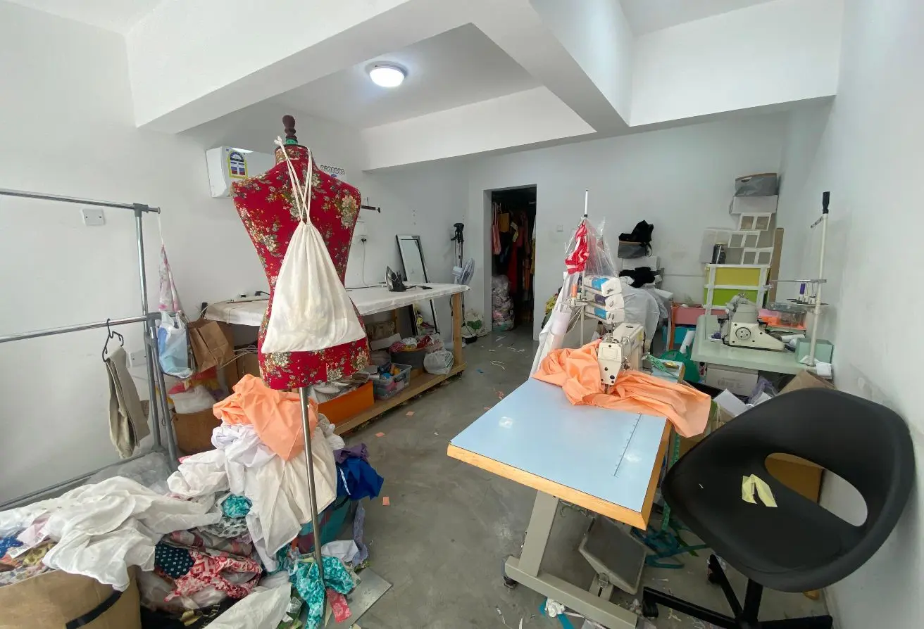 Retail Shop Available for Rent in Vibrant Zinj Location