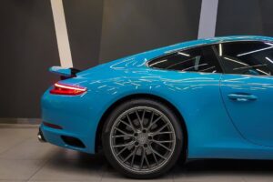 2017 Porsche 911 Carrera: High-Performance Luxury Sports Car with Iconic Design and Advanced Engineering