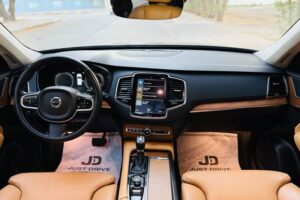 For Sale: Immaculate 2018 Volvo XC90 – Low Mileage, Well-Maintained, Luxury SUV