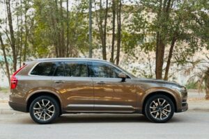 For Sale: Immaculate 2018 Volvo XC90 – Low Mileage, Well-Maintained, Luxury SUV