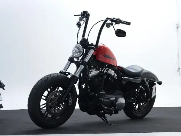 مثل جديد هارلي ديفيدسون سبورتستر 1200xl موديل 2020