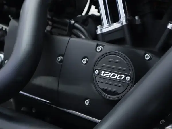 مثل جديد هارلي ديفيدسون سبورتستر 1200xl موديل 2020